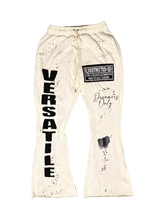 CREAM "DREAMERS ONLY" FLARED SWEATPANTS
